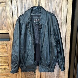 Leather Limited Black Leather Bomber Jacket Removable Quilted Lining Men’s Large